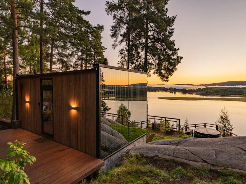 Wonderinn Riverside — 2170 Fenstad