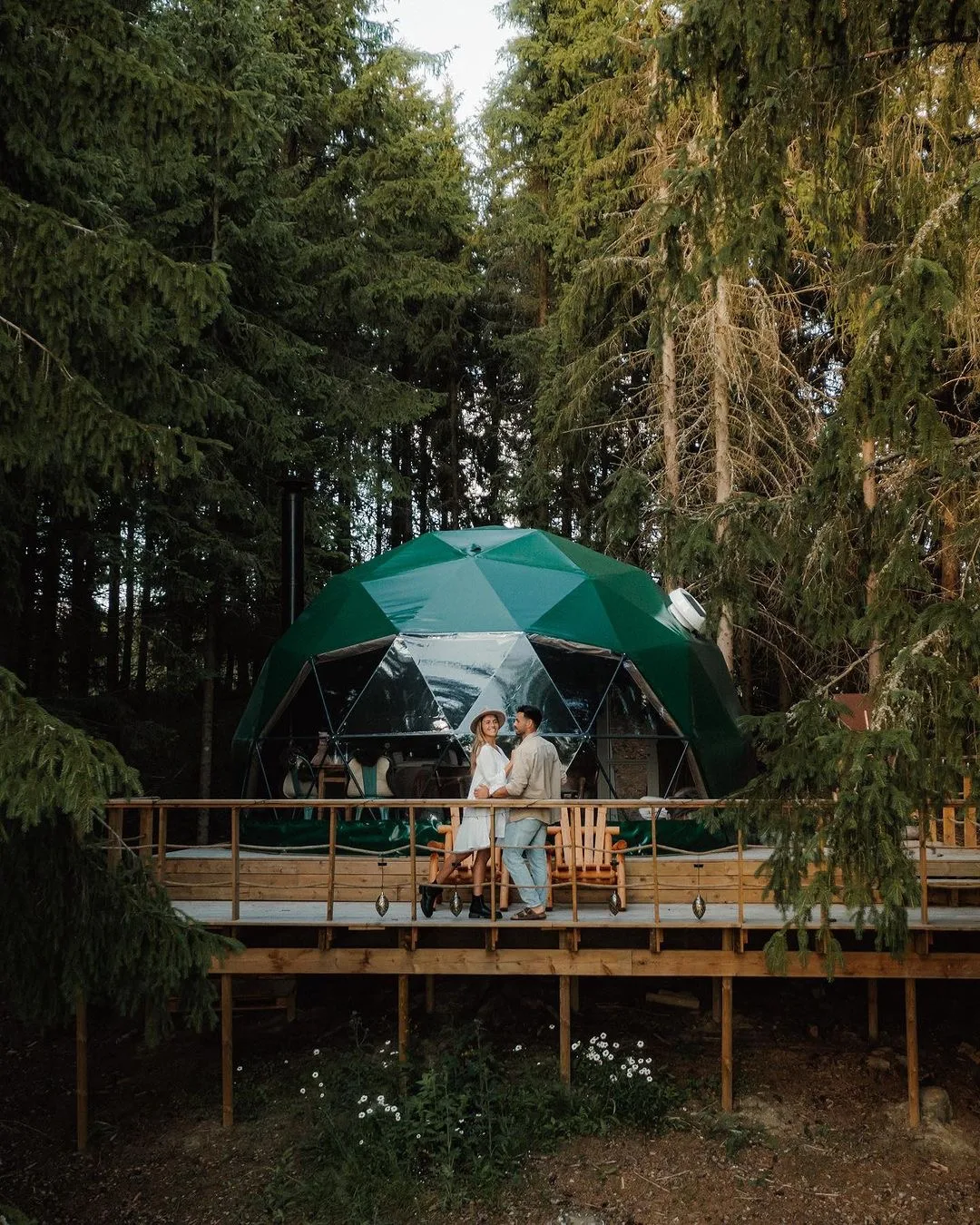 Glamping Pod Nest with panoramic river views