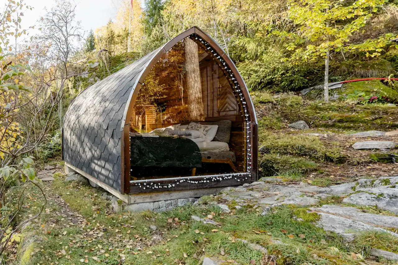 WonderInn Delta annexe hut