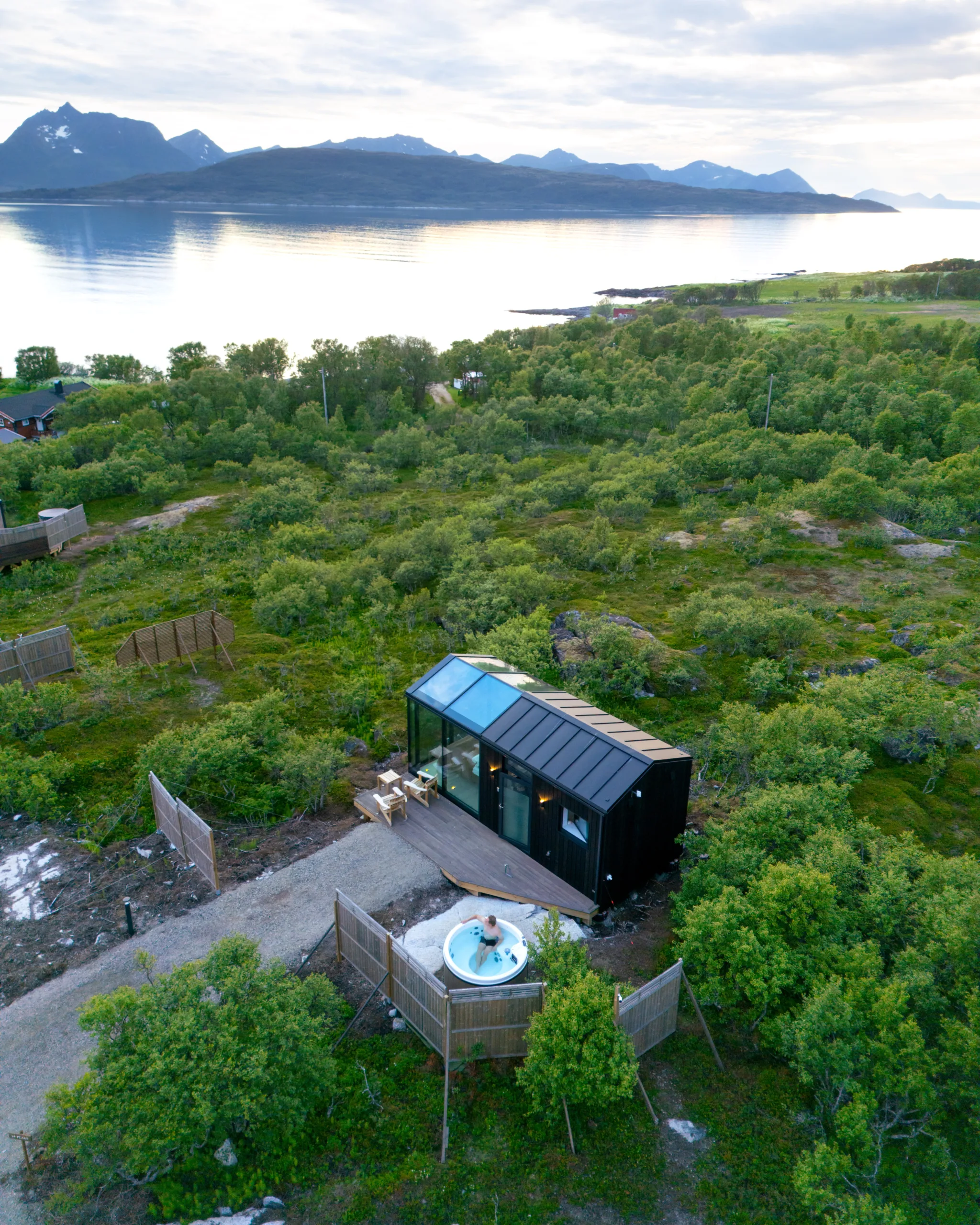 WonderInn Arctic aerial